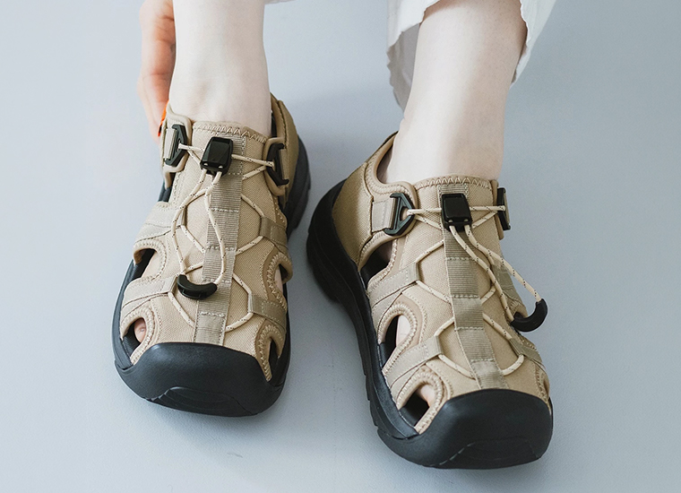 UNIVERSAL OVERALL  UO32　スポーツサンダル