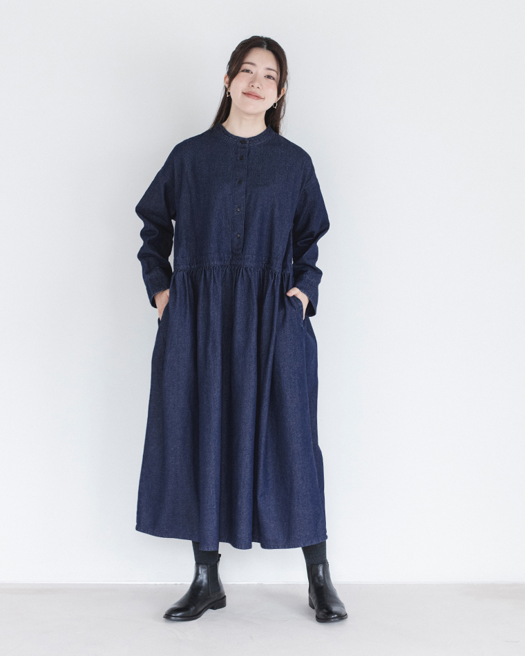 Lintu Laulu福袋ギャザー切り替えデニムワンピースの全身