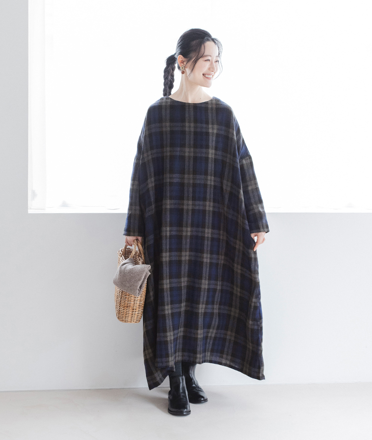 D*g*y福袋チェック柄プルオーバーのシルエット