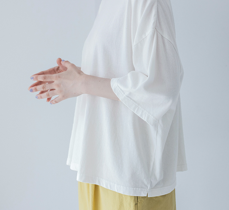 HEAVENLY ワイドＴシャツ 袖口と裾