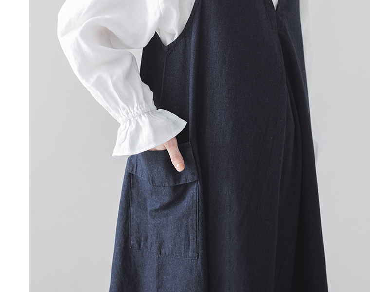 &yarn コットンリネンデニム ジャンパースカート ポケット寄り