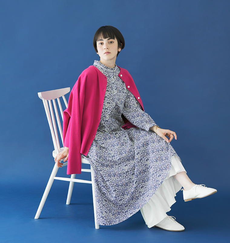 &yarn コットンリネンデニム ジャンパースカート ポケット寄り