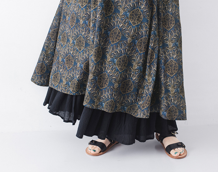 CALINEr le prmer アラベスクリーフプリント 2wayギャザーワンピース 裾寄り