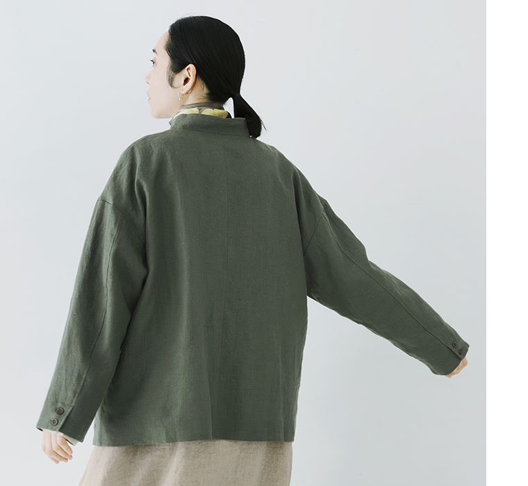 別注｜9番手リネン 多ボタンジャケット モスグリーンの上半身背面カット