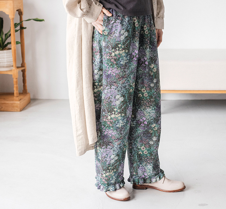 &yarn コットン総柄ワイドパンツ