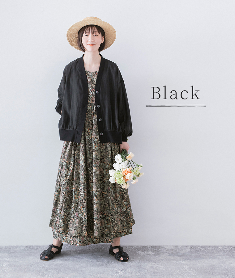 &yarn シアーカーディガン ブラックのコーディネート