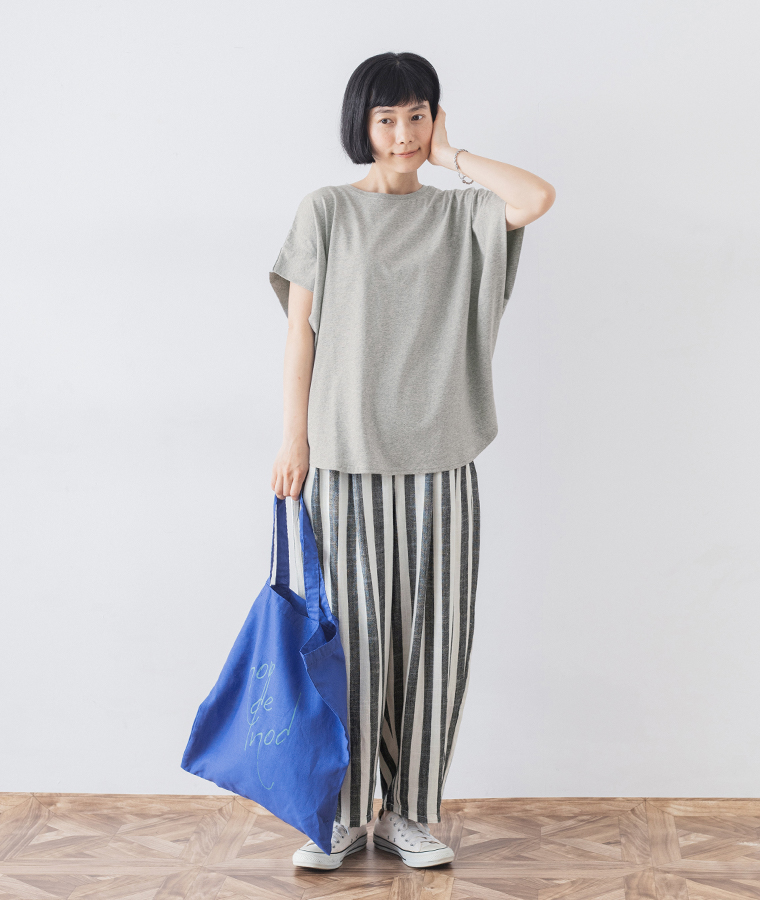UNPLE ラミーシャーリングギャザーブラウス ブラック