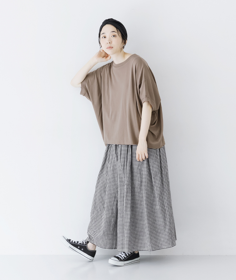 【 &yarn 】接触冷感バンザイＴシャツ ブラウン 全身コーディネート