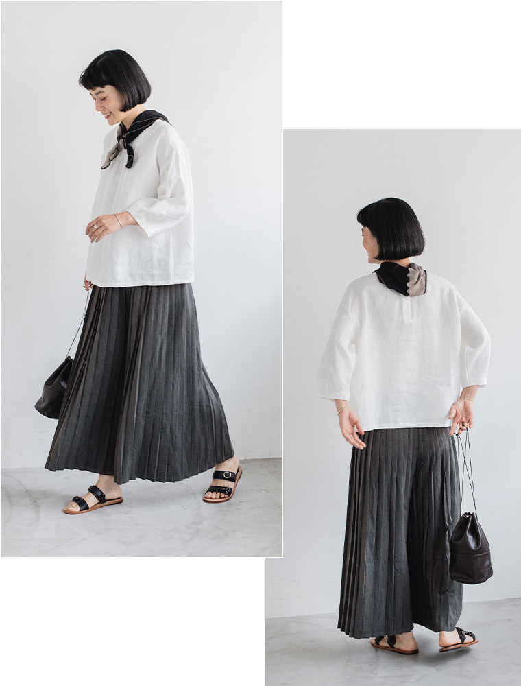 koibitomisaki 　コイビトミサキ　プリーツパンツ　チャコール　横、後ろのシルエット