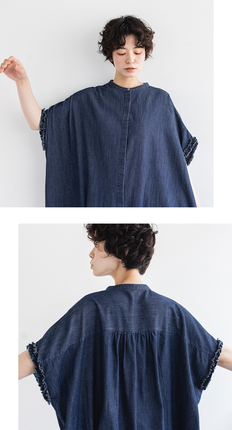 &yarn 袖口フリルデニムワンピース(ボタン閉じ)の上半身前後ろ