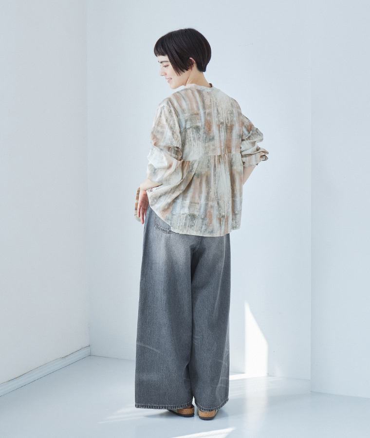 【 ichi 】インクジェットプリント2wayシャツ 全身コーディネートバックスタイル