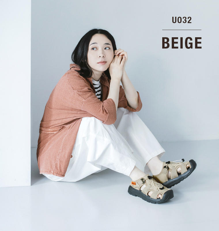 UNIVERSAL OVERALL UO32ベージュのコーディネート