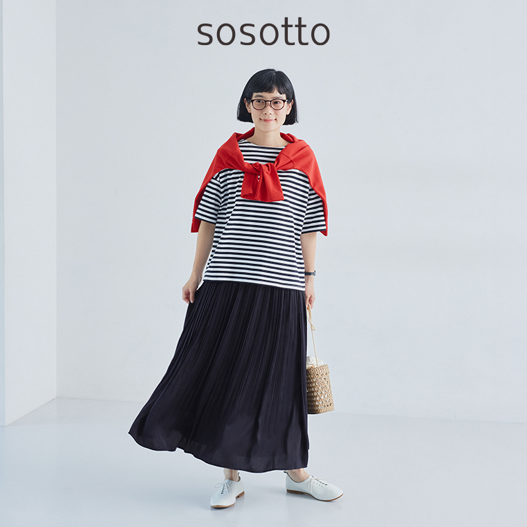 sosotto  アンティークサテンツヤ消しプリーツスカート