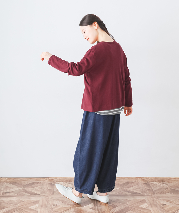 【 kermu 】コクーン接触天竺クルーネックカーディガン 全身コーディネートバックスタイル