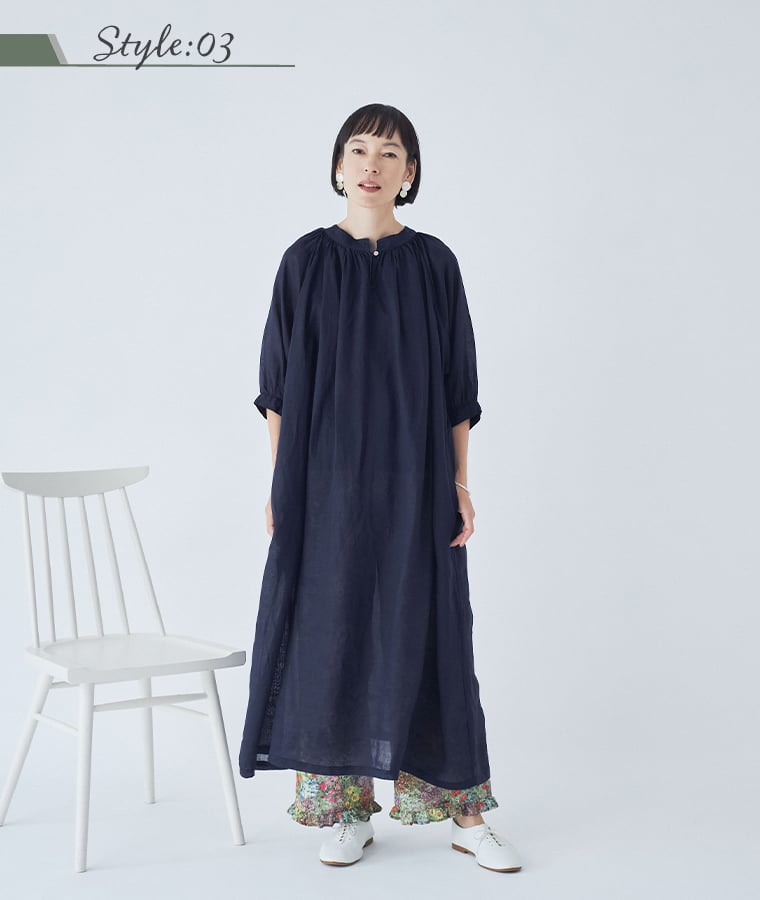 &yarn コットン総柄ワイドパンツ 　ワンピースとのレイヤードスタイル