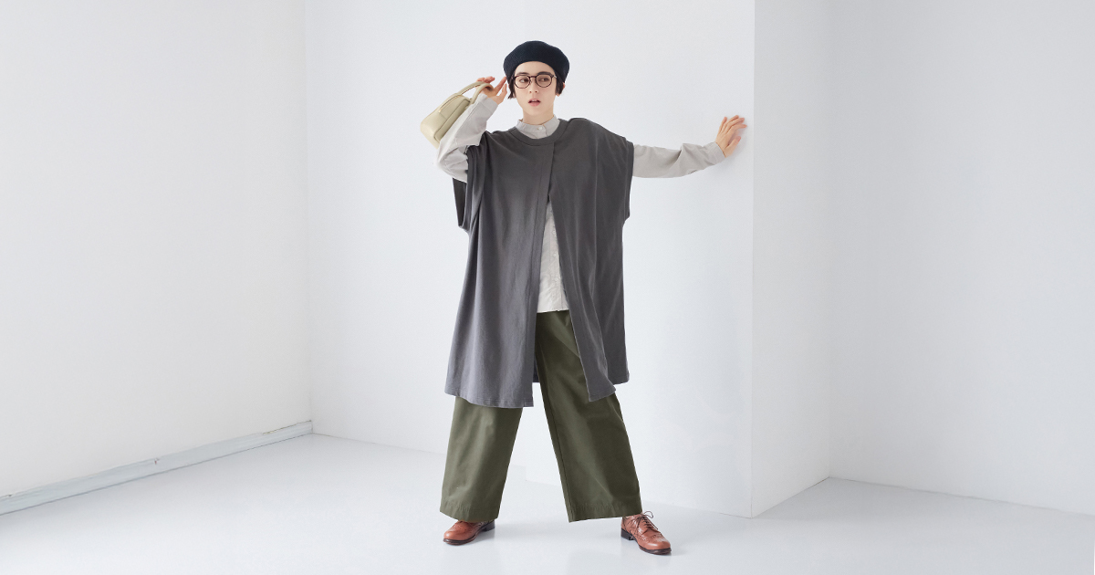 着まわしの楽しみ広がる【 SUN VALLEY 】2wayスリットロングベスト