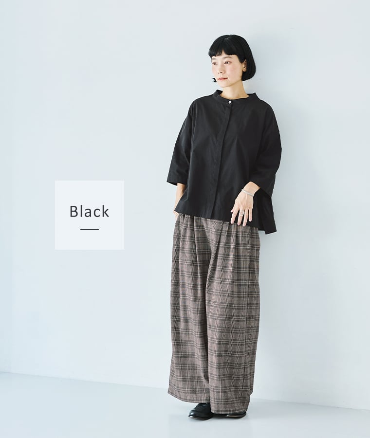 &yarn コットンスタンドカラー半端袖シャツ　ブラックの着こなし