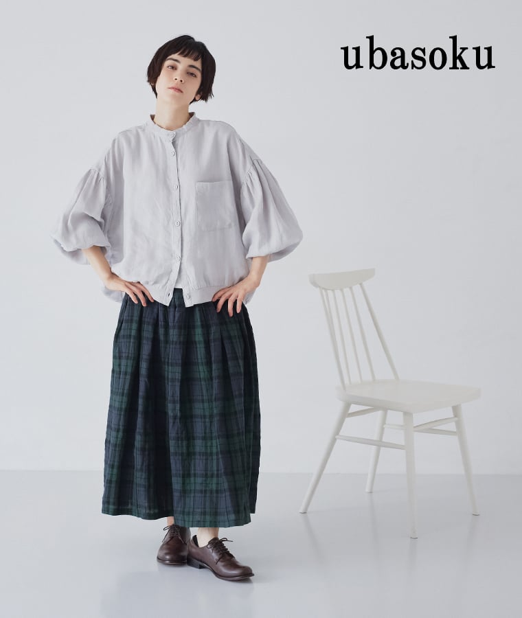 ubasoku リブ付猫目釦長袖ブラウスのご紹介