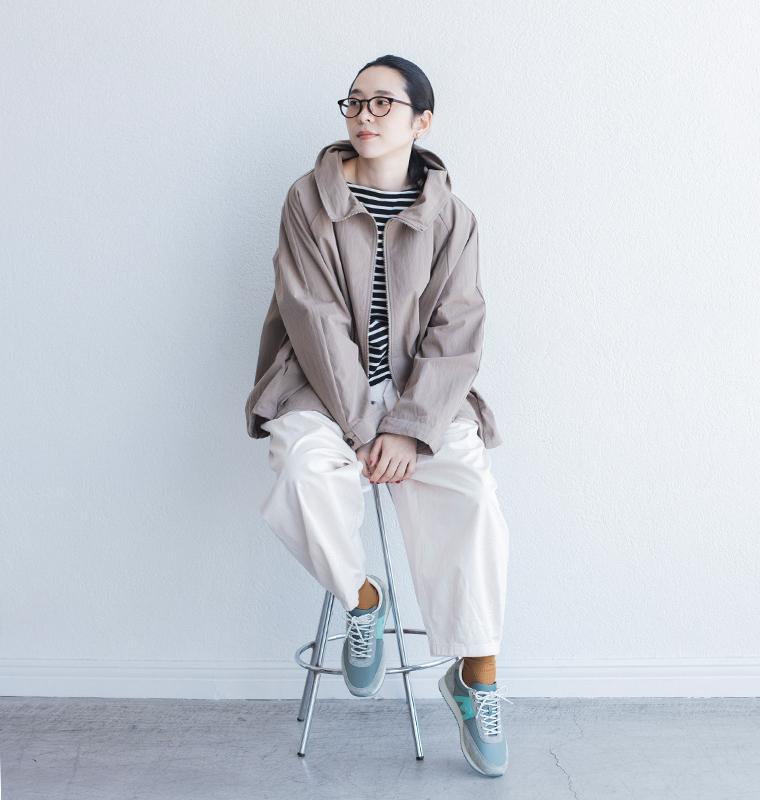 KARHU  アルバトロス 25AWカラー　ライムストーン/プールブルー　着用イメージ