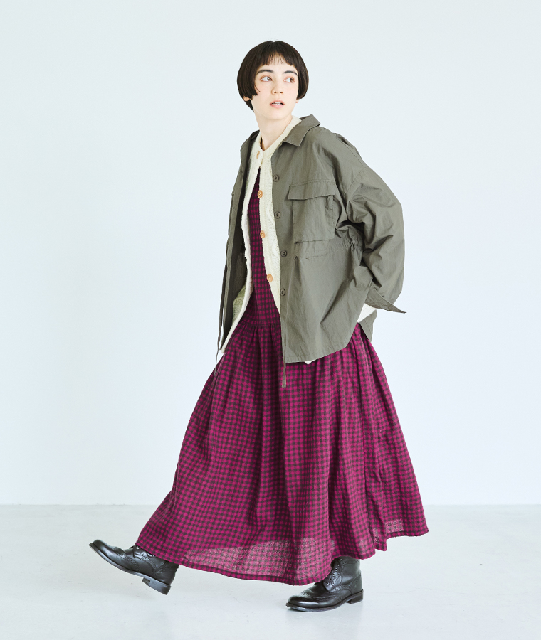 【 ichi 】コットンナイロンシャツブルゾン カーキ 全身コーディネート前