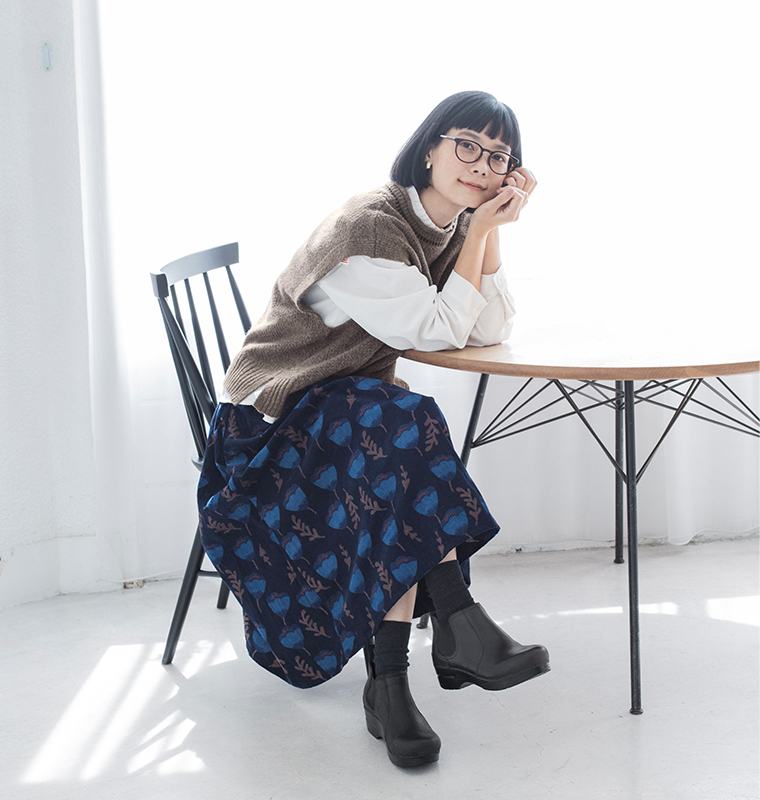 dansko FRANKIE ブラック コーディネート