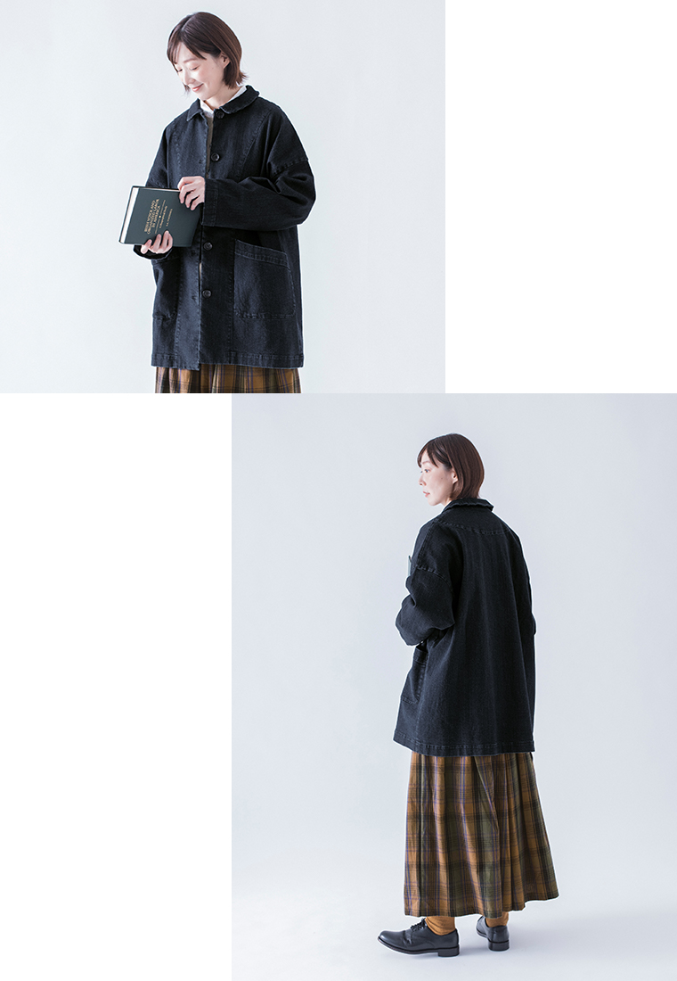 &yarn 丸襟カバーオール デニムのワイドパンツスタイリング 寄りと後ろ