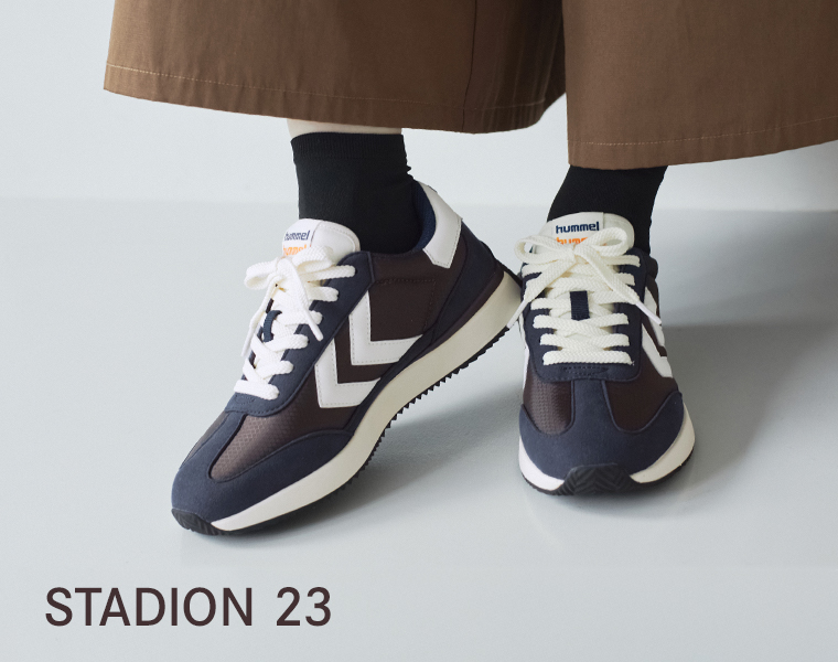 hummel STADION 23(JAVA)の履いた写真