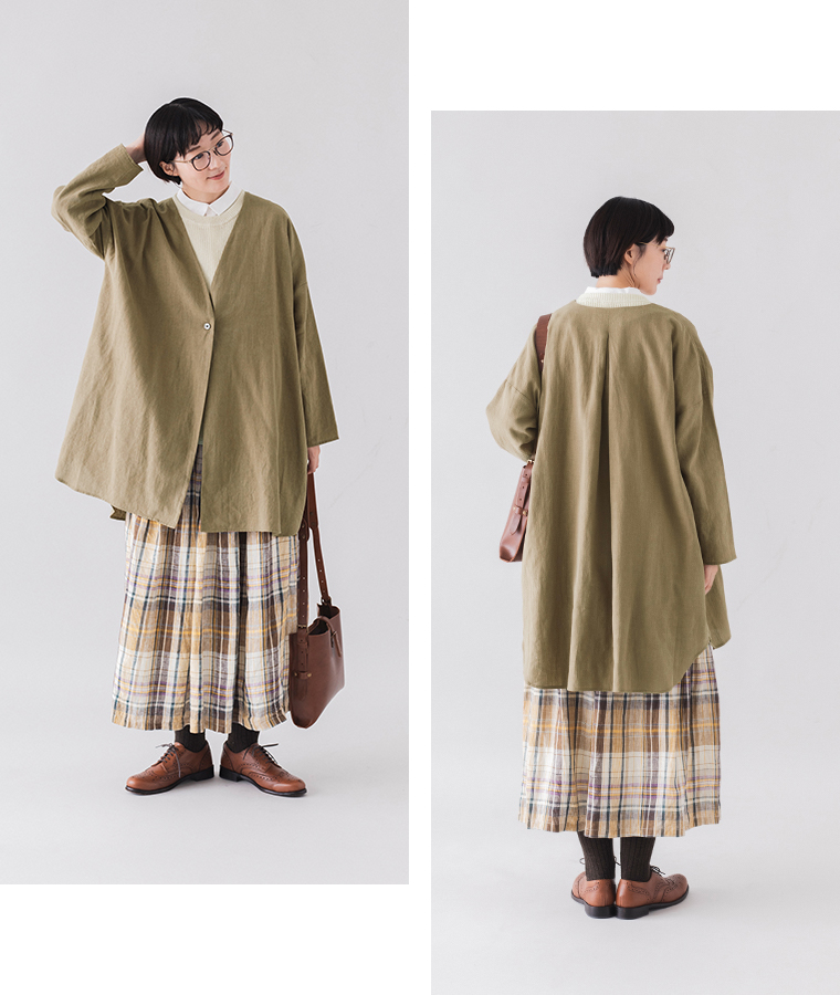 &yarn リネンコットンロング羽織りジャケット ベージュのバックデザイン