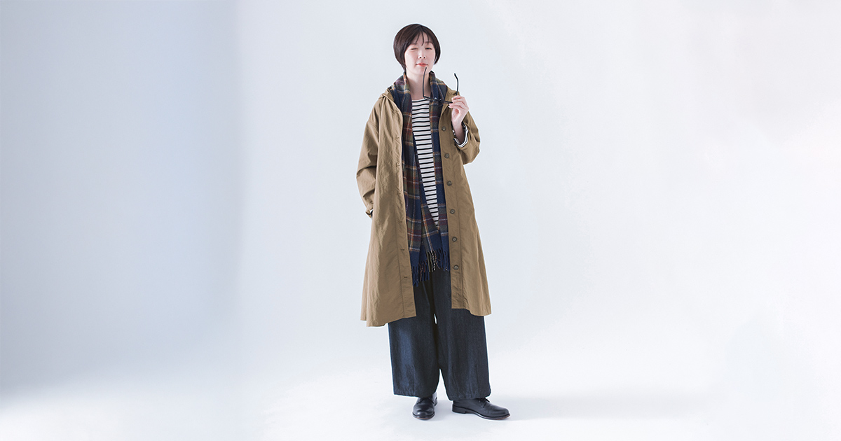 ちょっとの雨も安心！【わたしの大人服。】気軽に洒落るフードロングコート