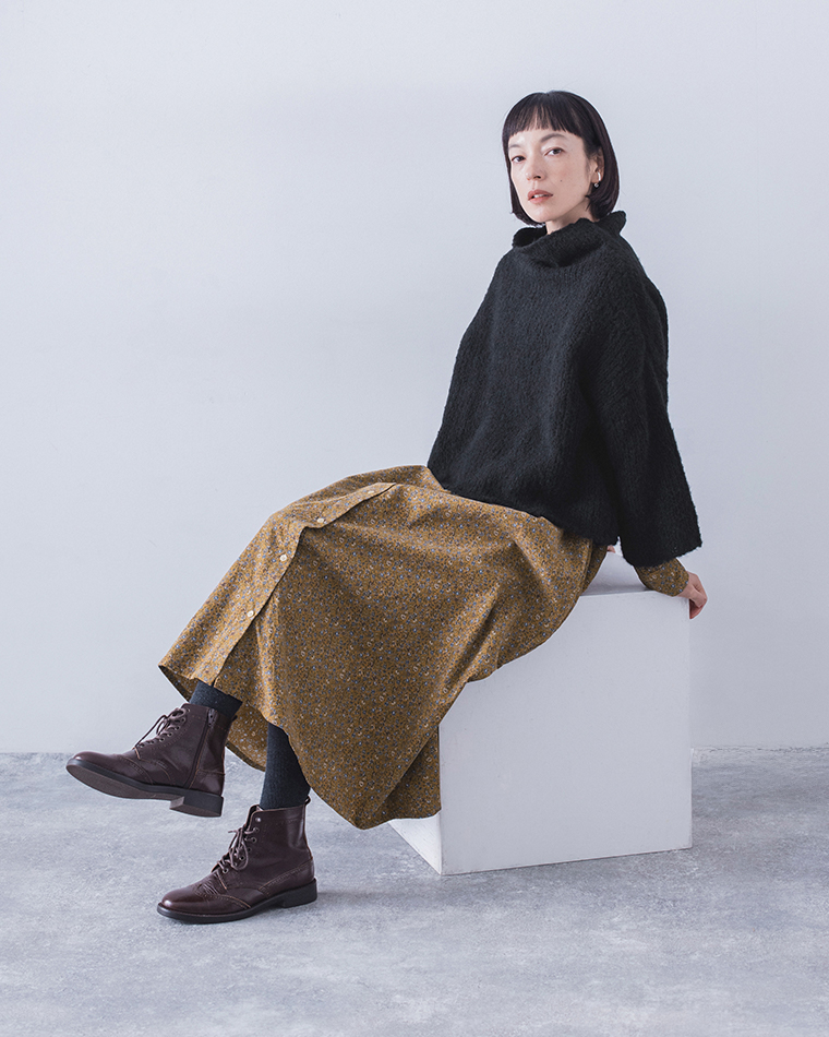 ichi コール天フラワーワンピースキャメルの着まわし