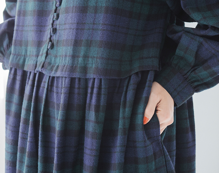 Lintu Laulu  襟フリルくるみボタンワンピース ブラックウォッチ ウエスト寄り