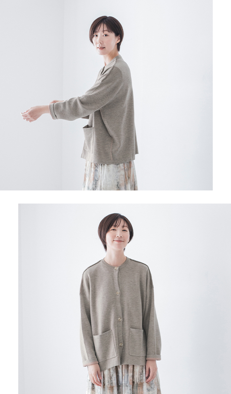 &yarn 裏地配色ニットカーディガン(グレージュ)の上半身横と前