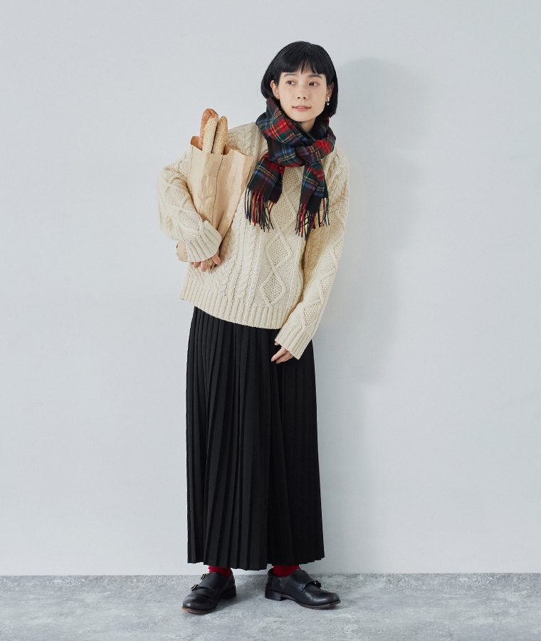 CNK 洗えるウールタータンチェックマフラー ブラック コーディネート