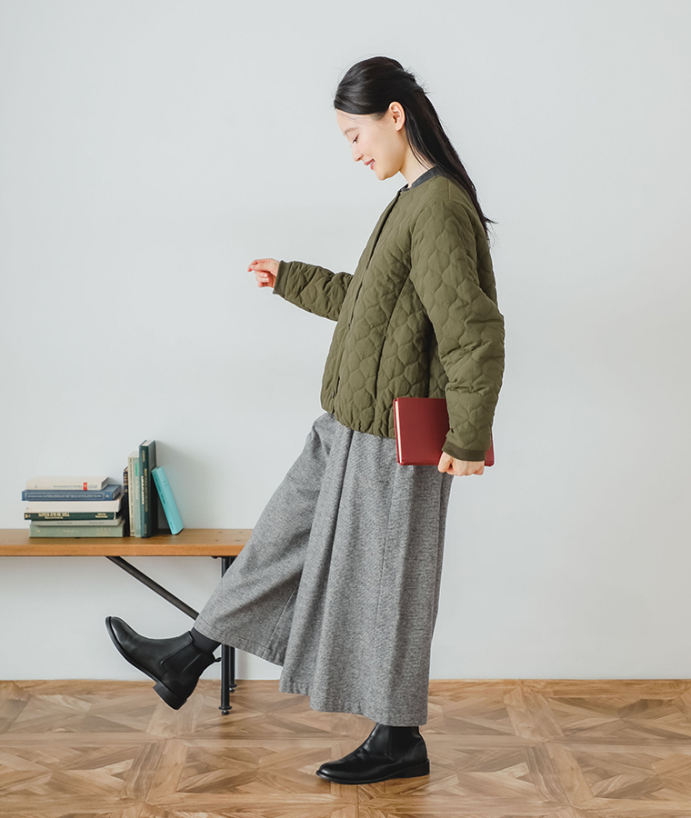 【 no jean 】ナイロンタスラン薄中綿ジャケット カーキ 全身コーディネート