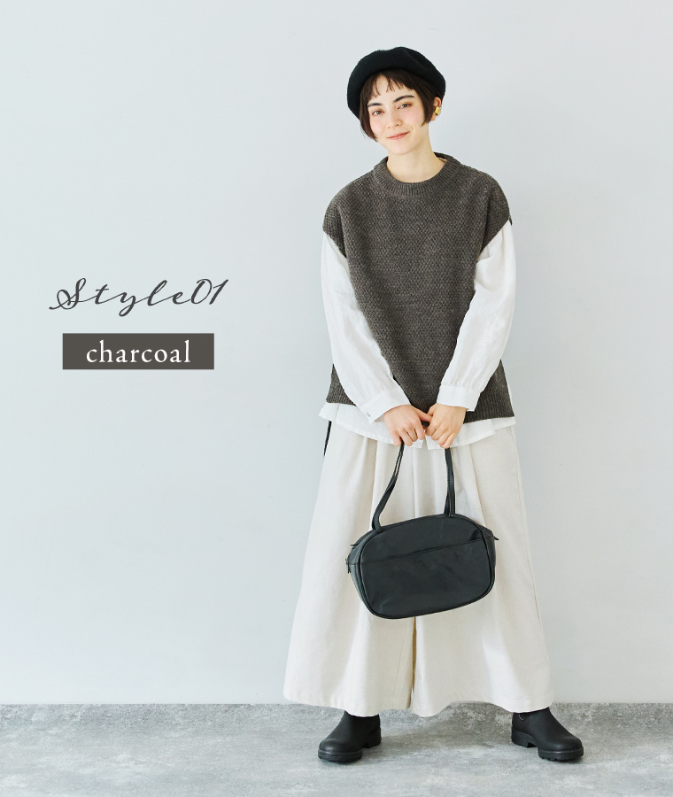 08Mab アクリルウール鹿の子編みベスト チャコール