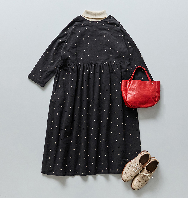 【 D*g*y 】コットン起毛くずれドットワンピース