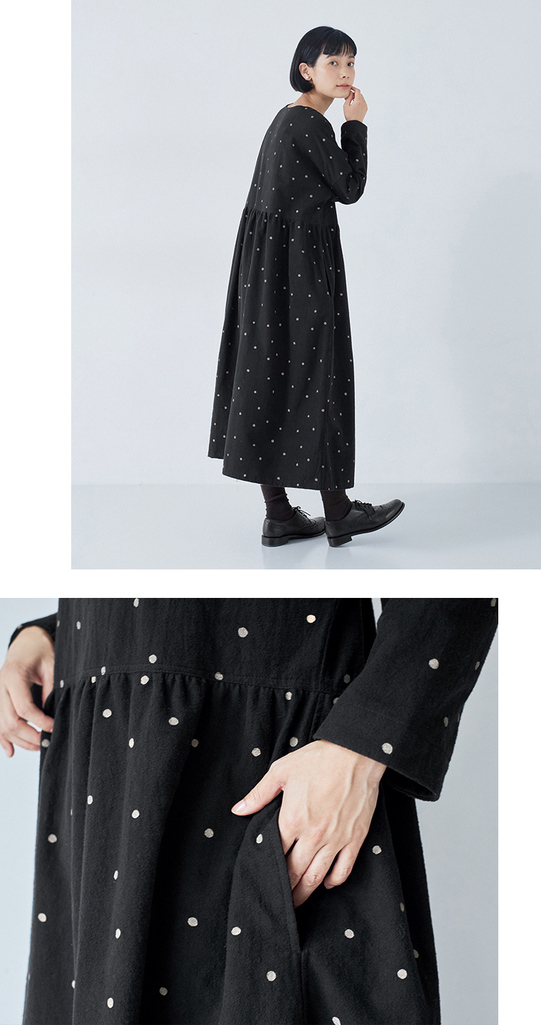 【 D*g*y 】コットン起毛くずれドットワンピース style01 ポケット寄り