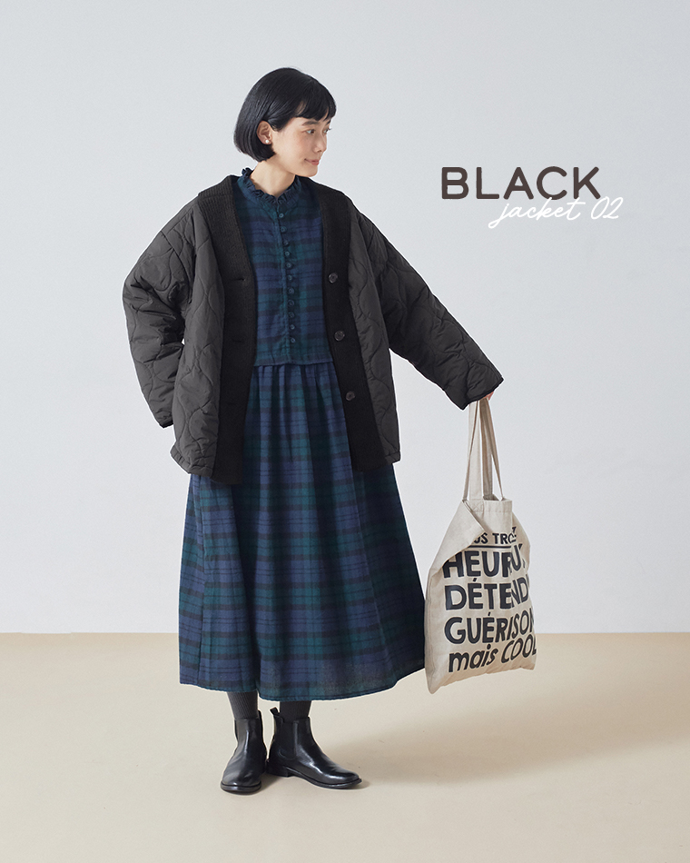 &yarn キルティング×ニット ノーカラージャケットブラックのコーディネート