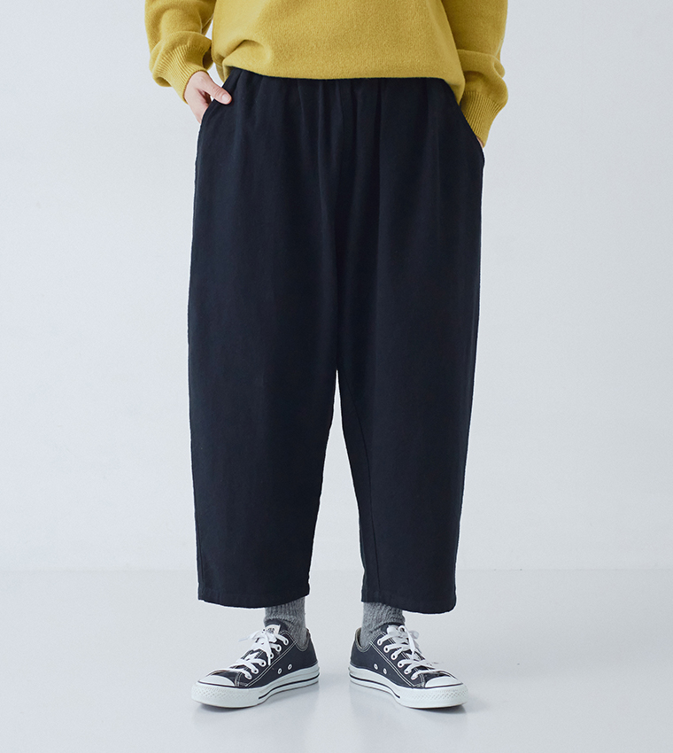 ista-ire 別注｜起毛コットンリネンツイル　あったかよくばりパンツ ブラックの素材