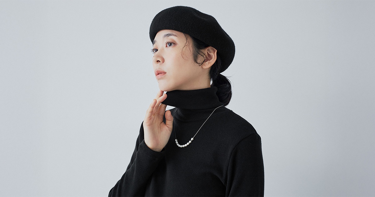 使いやすいデザインと素材にこだわった【 &yarn 】タートルネックの