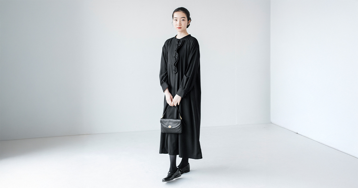 フリルがクラシカルに華やぐ【 &yarn 】洗練オケージョンワンピース