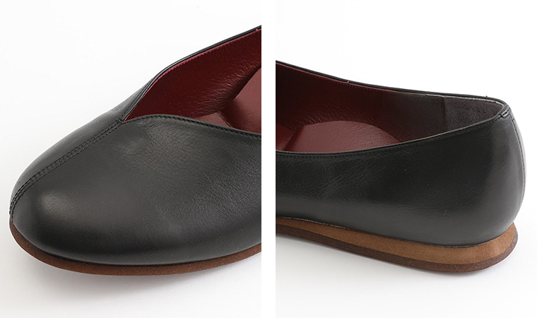 DOUBLETREEアシンメトリーシームパンプスのつま先とヒール部分のディテールカット