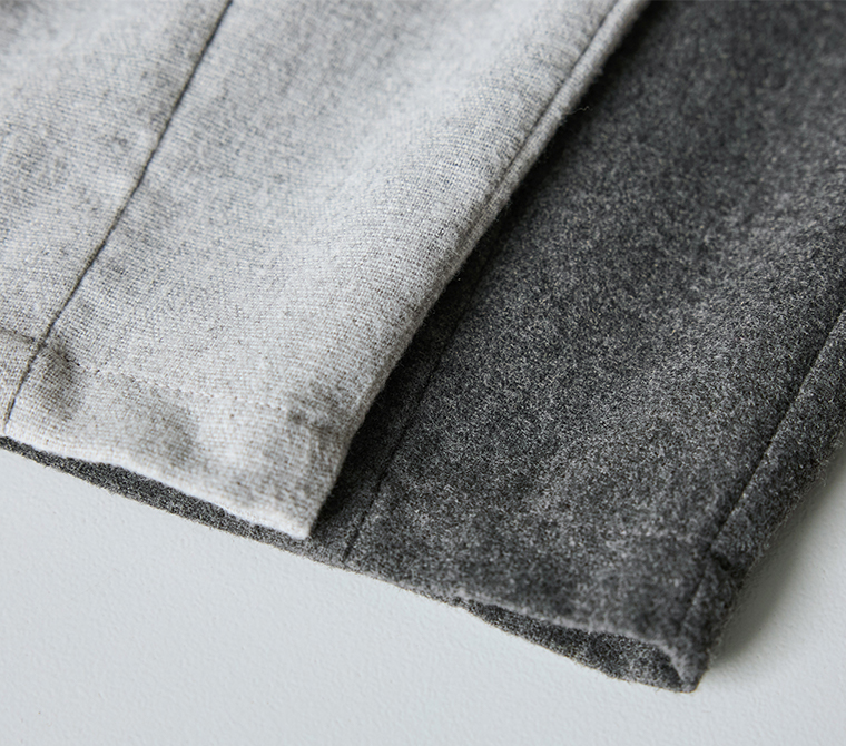 ライトグレーとダークグレーのパンツ生地の質感アップ