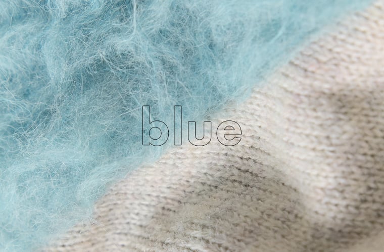 kilki 異素材ミックスニットカーディガン ブルー 袖の起毛素材と身頃ニットの質感アップ