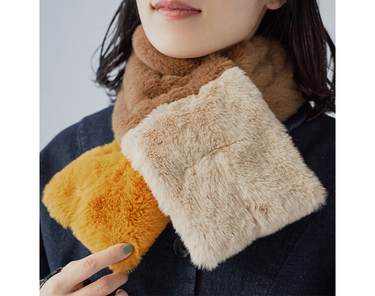 キュアスタイルのエコファー カラーティペットの配色とファー素材が分かる寄りカット