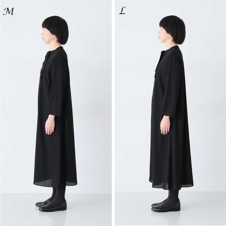 ボウタイAラインワンピースのMとLサイズを着たスタッフ(163cm)のサイド比較