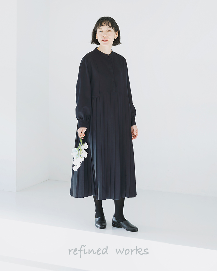 ベストセラーフォーマルにも日常にも寄り添う服【 refined works 】美しさを纏うプリーツワンピース
