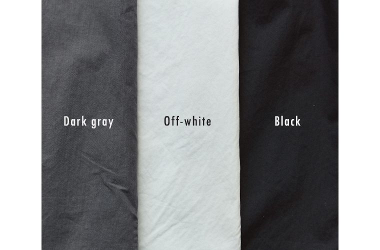 nop de nod テンセルコットンアシメトリーリボンブラウスのカラー展開（ダークグレー・オフホワイト・ブラック）