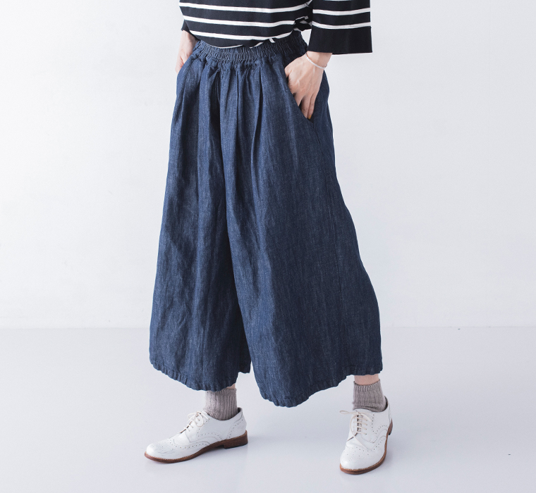 ウエストゴム仕様　ワイドシルエットデニムガウチョパンツ フロントスタイル