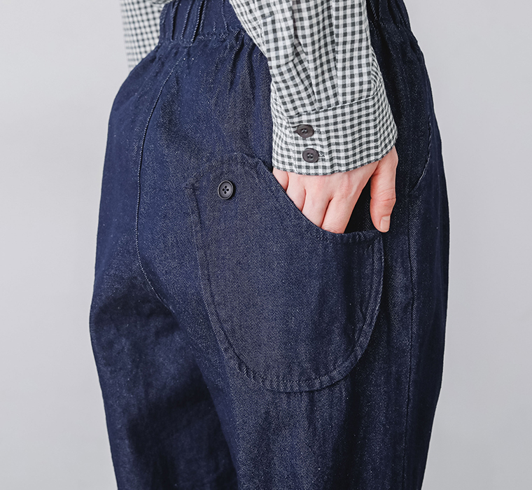 コットンnormesとりポケットパンツのとりポケットのディテールカット